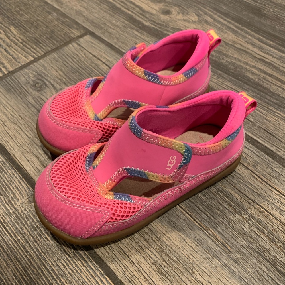 UGG Kids Delta Closed Toe Shoes